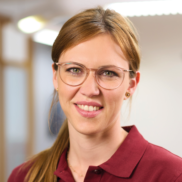 Doreen Bentfeld, Physiotherapeutin mit Schwerpunkt Vojta für Kinder und Erwachsene, PNF, Skoliosetherapie nach Schroth, Lymphdrainage